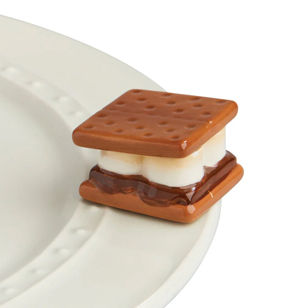 Nora Fleming S'Mores Mini on the plate