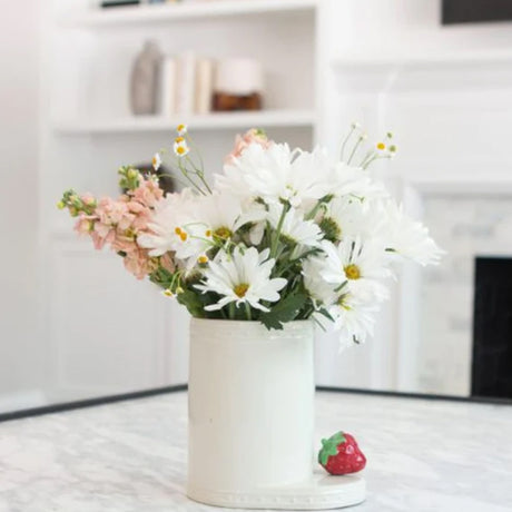 Nora Fleming Strawberry Mini lifestyle 1