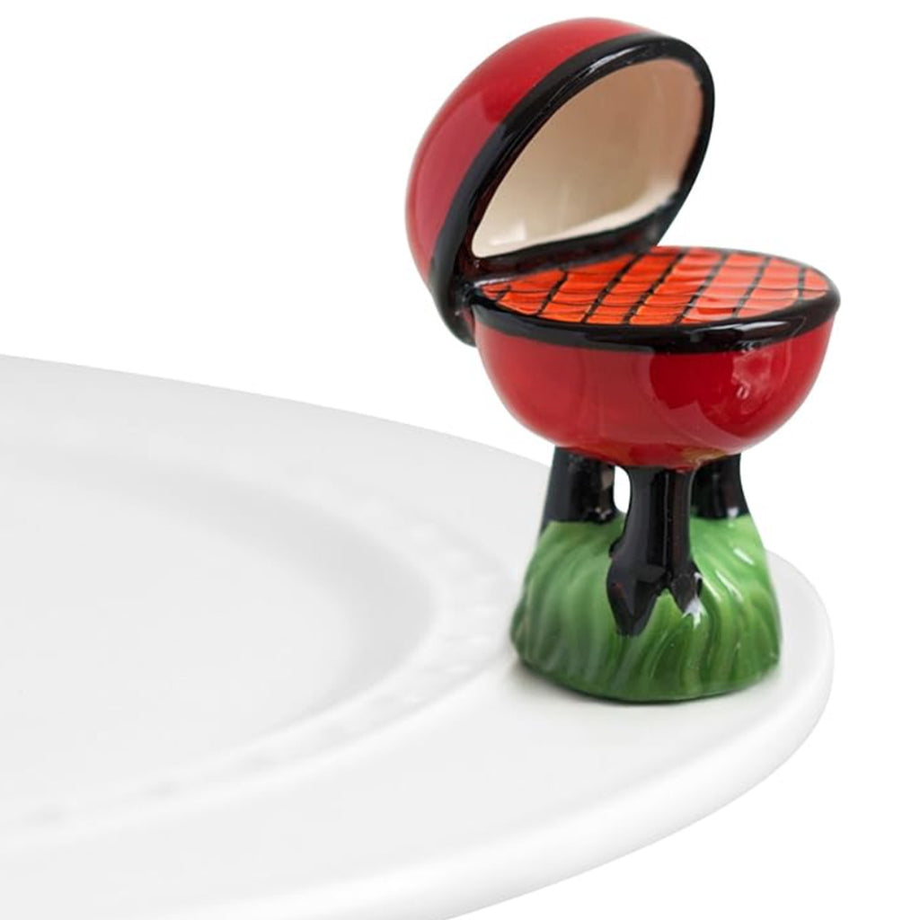 Nora Fleming Grill Mini on the plate