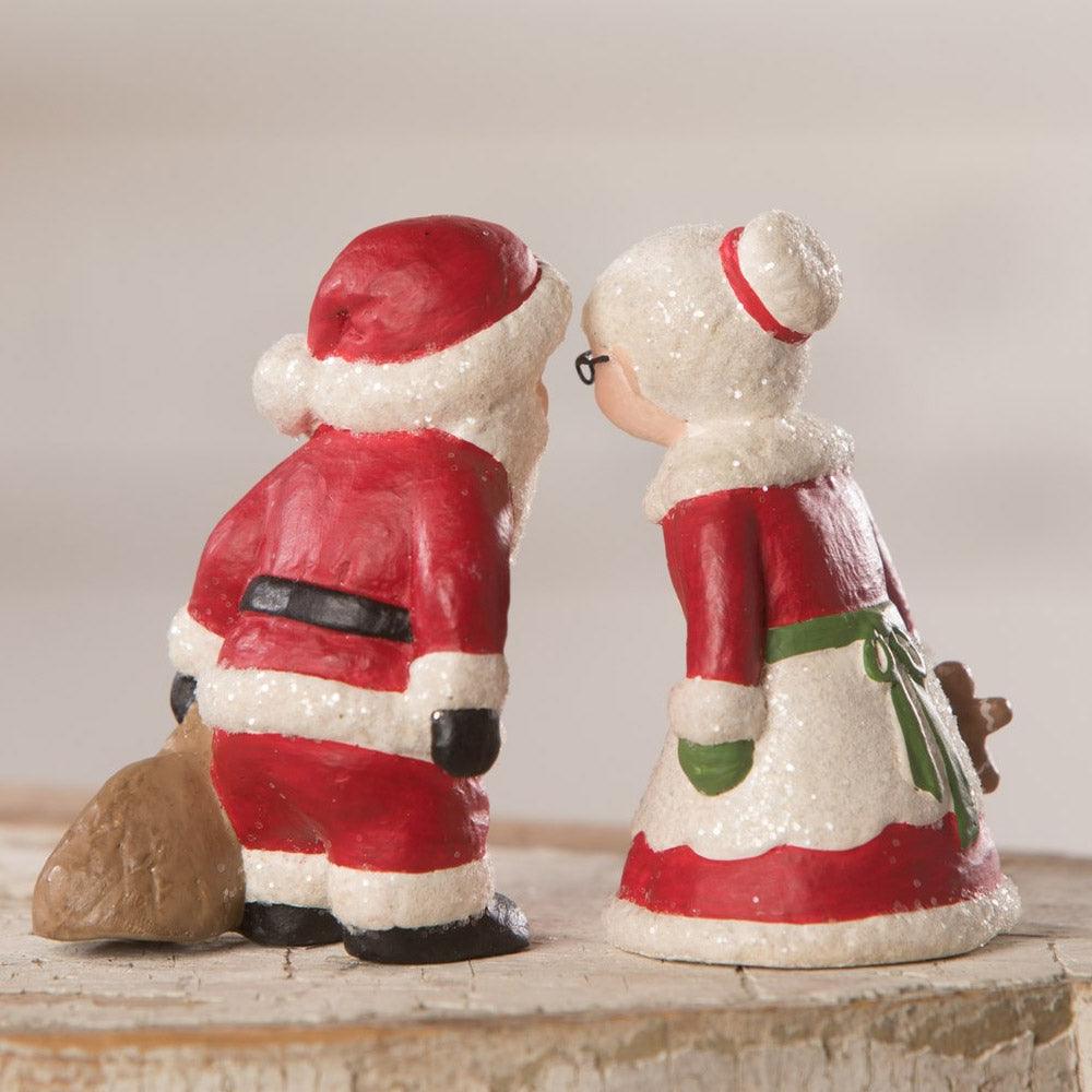 Mr. and Mrs. Claus - Set of 2