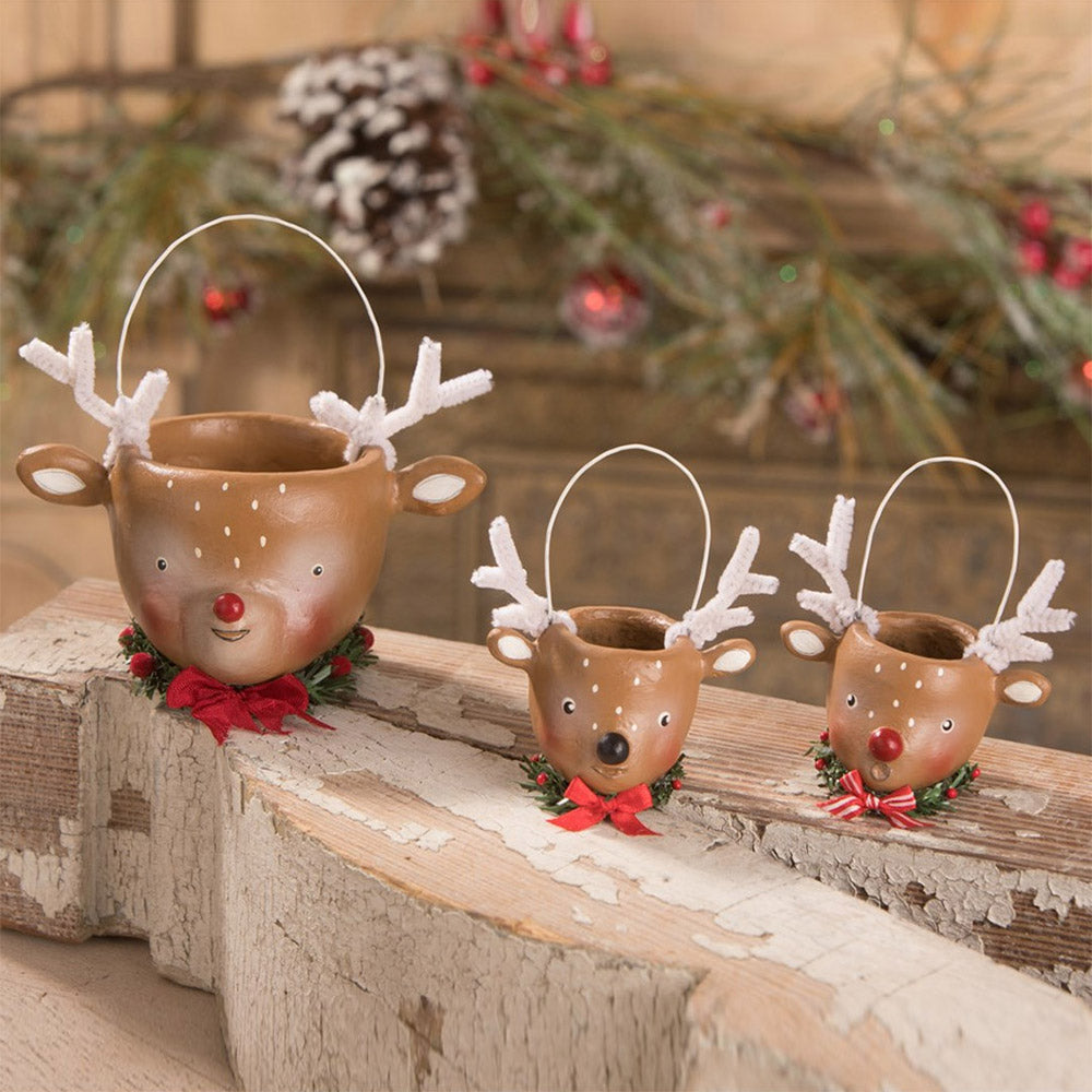 Reindeer Bucket Christmas Decor set