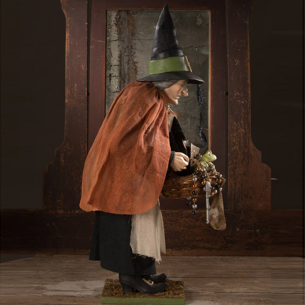 Brewhilda Peddler Witch Halloween Figurine by Bethany Lowe side