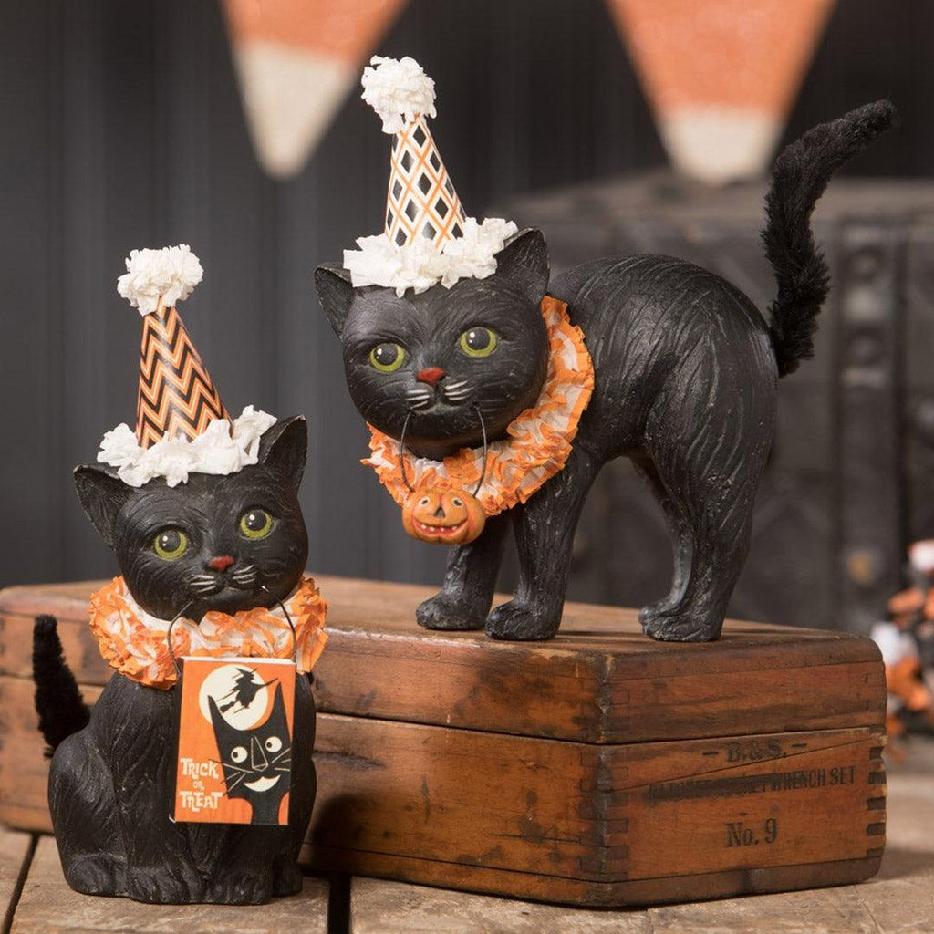 Black Cat Soiree Halloween Figurine by Bethany Lowe - Set of 2